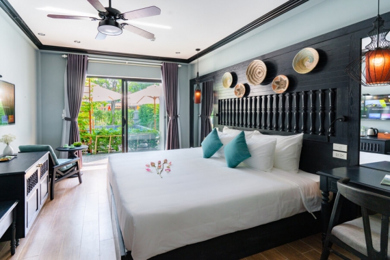 Deluxe Pool View Deluxe Pool View